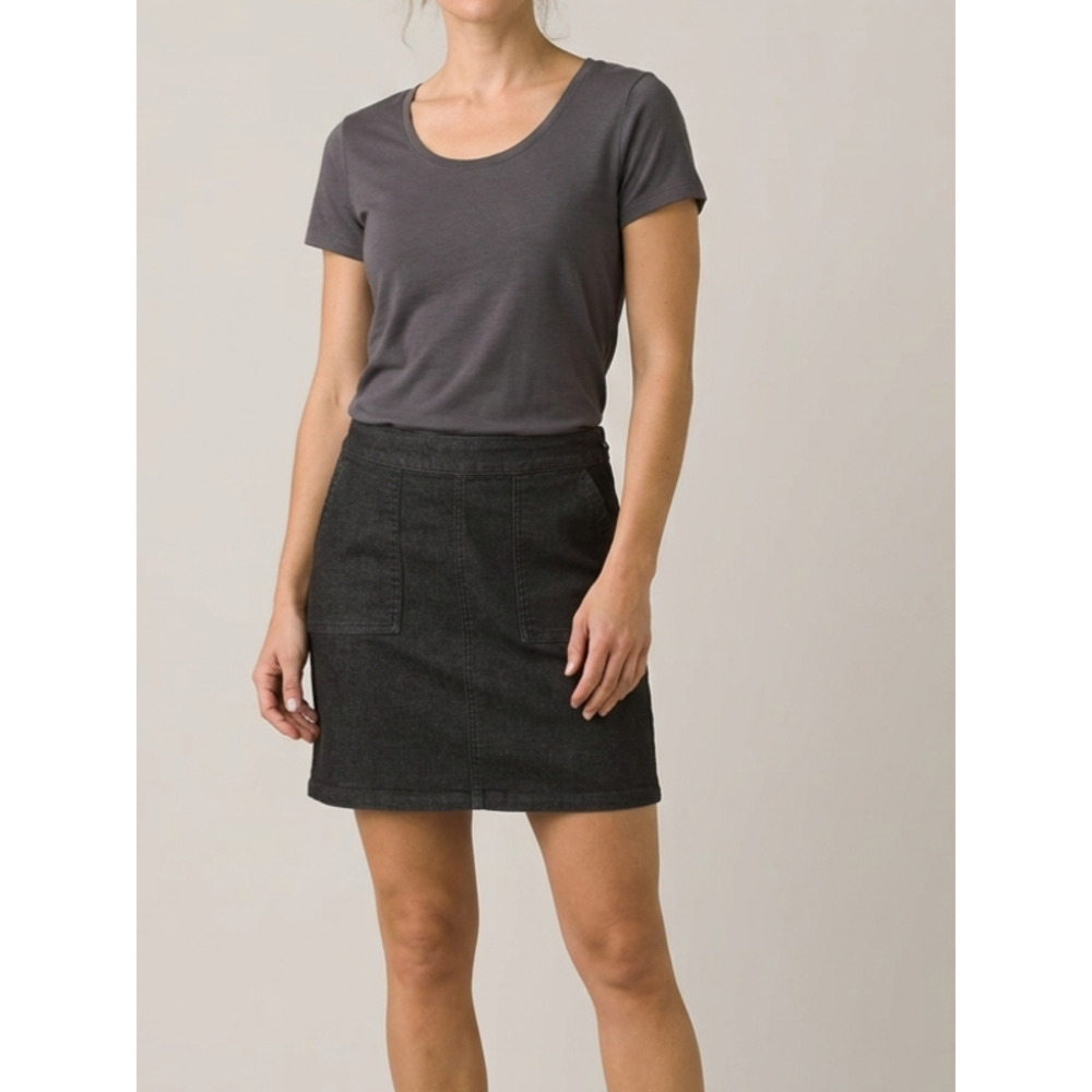 Prana Gorpcore Outdoor Utility Patch Pocket Mini Skirt Charcoal Grey 4